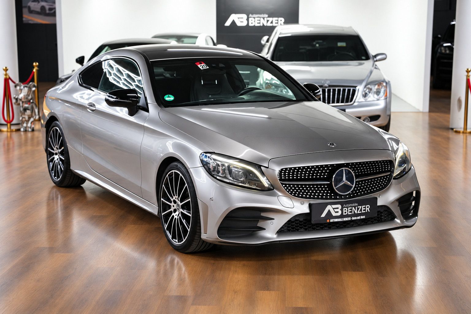 Fahrzeugabbildung Mercedes-Benz C 300 Coupe /AMG/VIRTUAL/MBUX/AMBIENTE/KAMERA