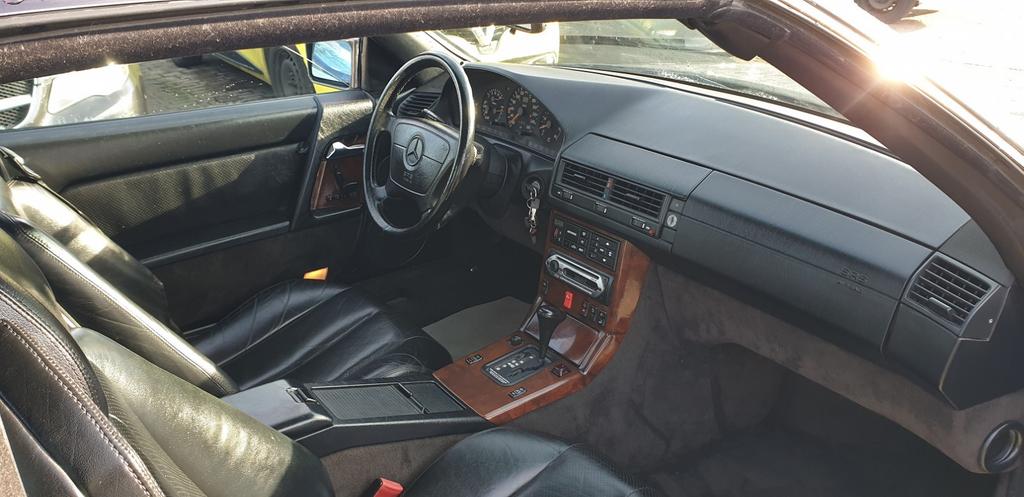 Mercedes-Benz SL 300