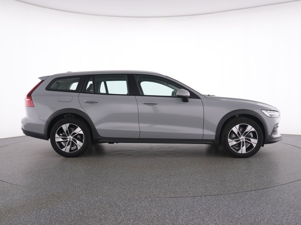 Volvo V60 Cross Country B4 AWD PLUS Plus+WINTERPAK+RFK foto 12