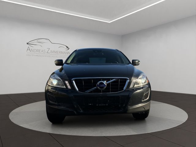 Volvo XC60 D5 AWD Summum STHZ/4xSHZ