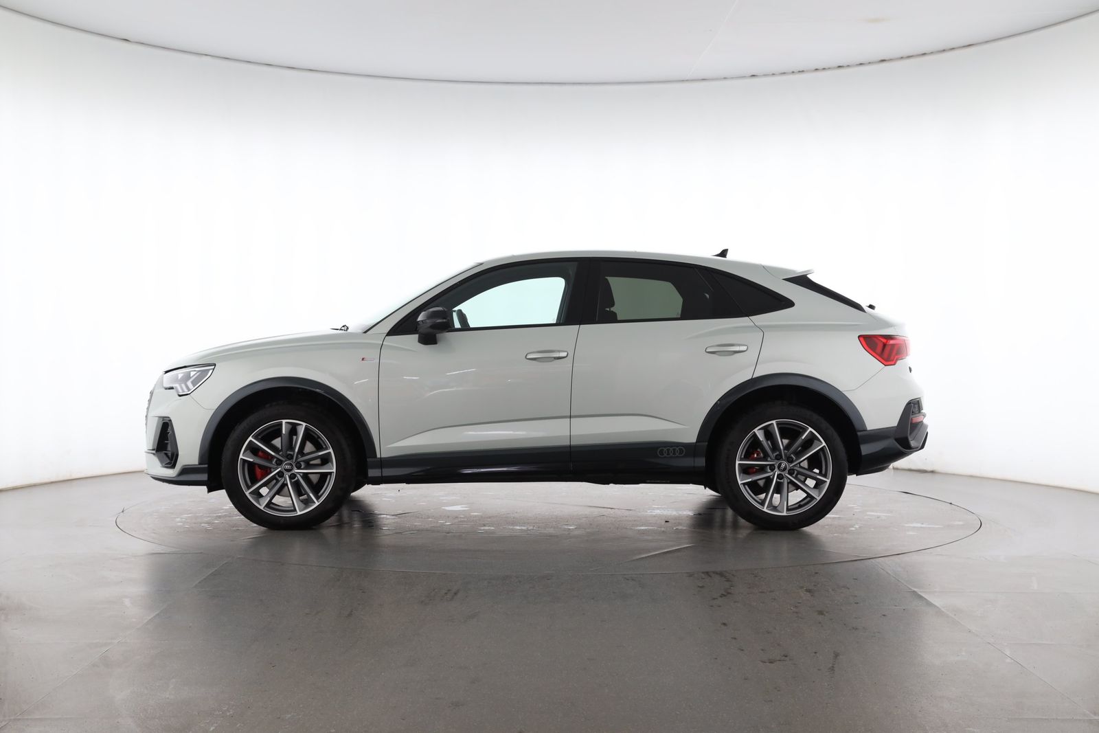 Audi Q3 Sportback 45 TFSI quattro S line | AHK | LED foto 3