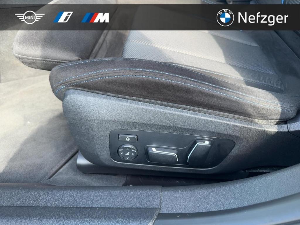 BMW M340i xDrive Touring Park-Assistent PANO LED H&K