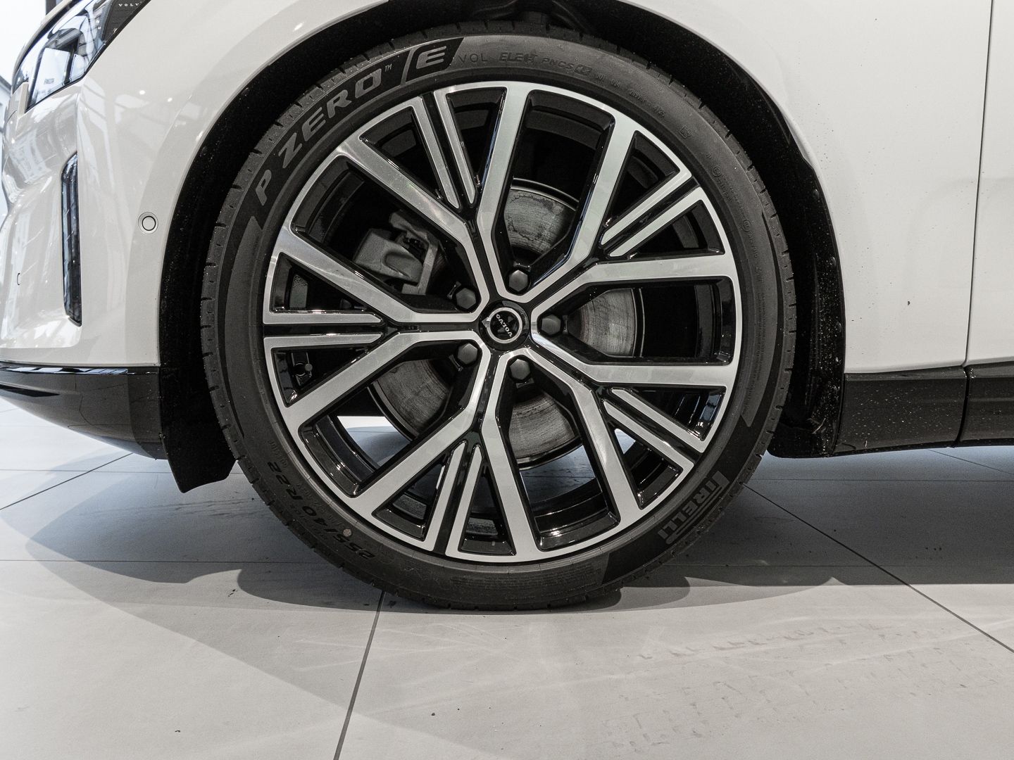Volvo ES90 245 kW Single Motor Extended Range RWD Ultr imagem 3