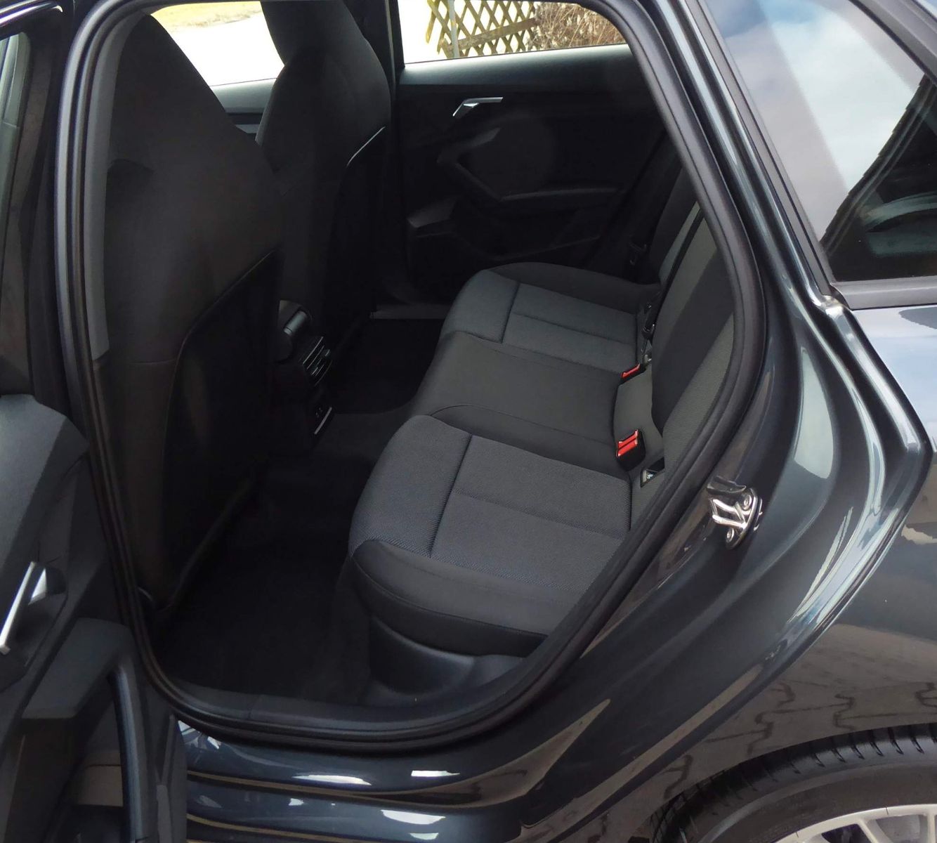 Audi A3 Sportback 35 TDI advanced/LED/VIRTUAL/17"ALU foto 37