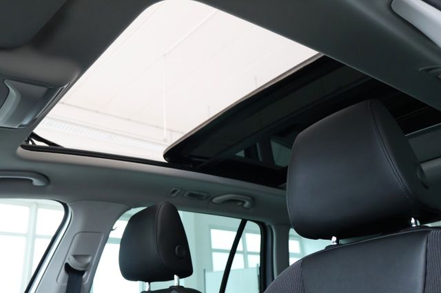 Skoda Octavia Combi Style Automatik LED Pano PDC