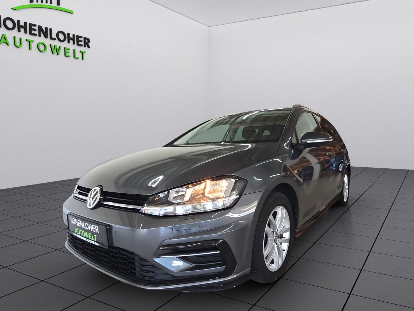 Gebrauchtwagen Volkswagen Golf Golf Variant Comfortline R-Line Autom. *ACC*Navi in Fulda
