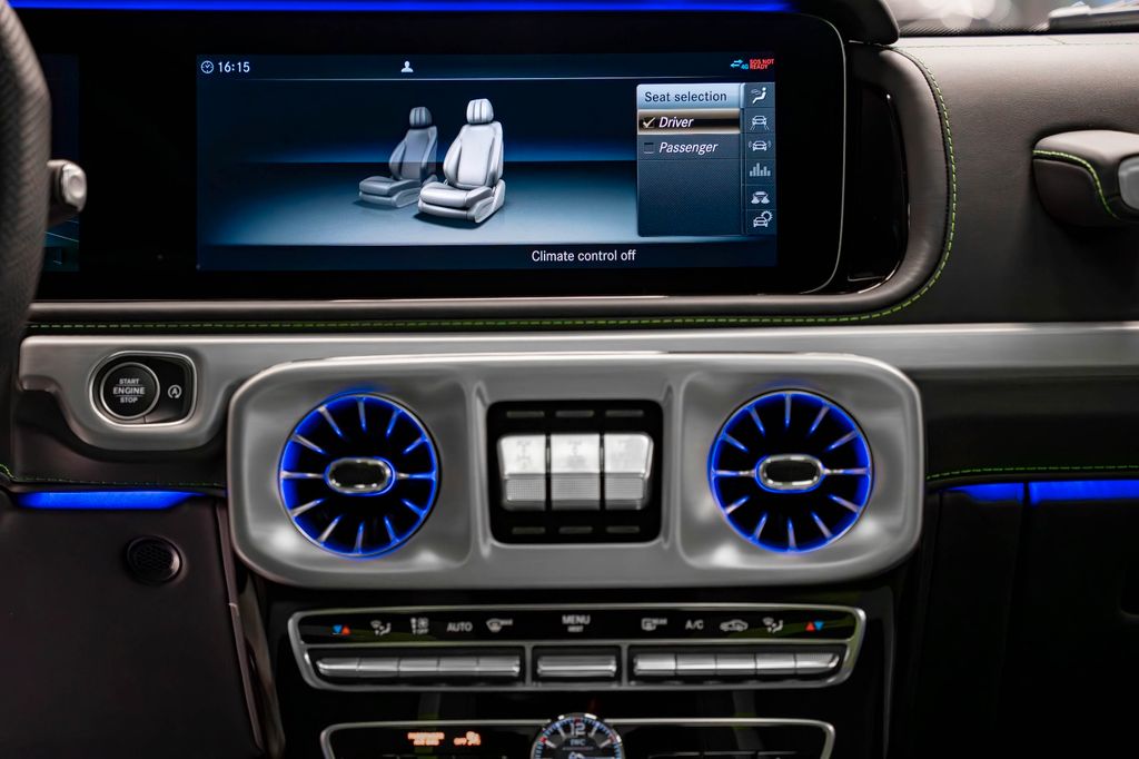 G 63 AMG 4×4² BRABUS 800 NEW AXLE FULL CARBON - Bild 24