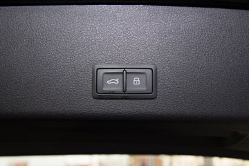 Audi e-tron 55 quattro S-Line Black,Leder,B&O,MATRIX