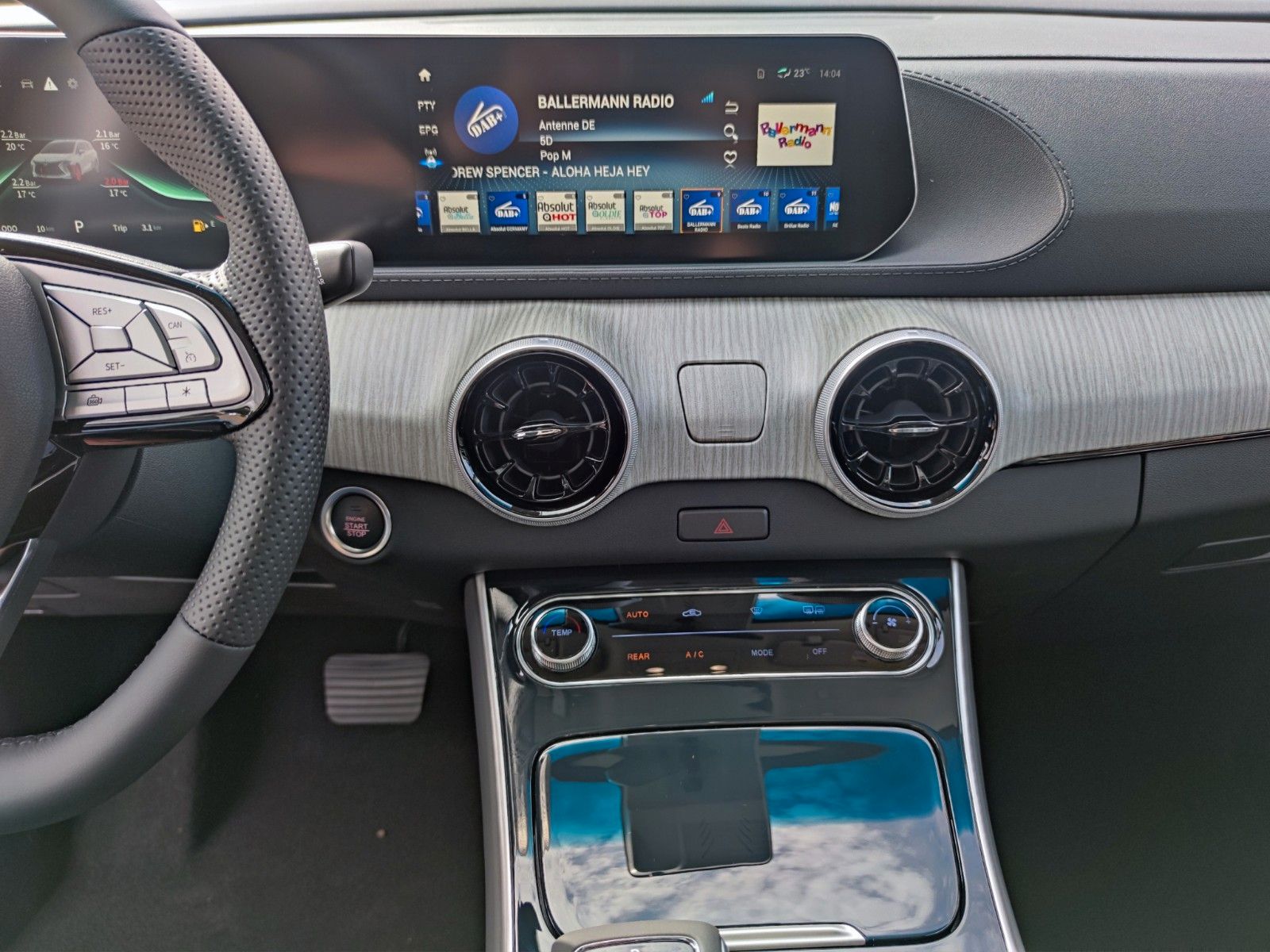Fahrzeugabbildung DFSK Forthing 4 PHEV 7-Sitzer