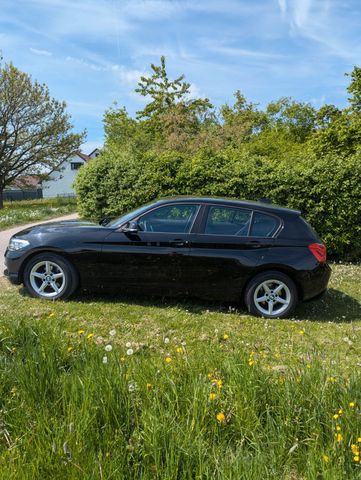 BMW 116i Advantage Advantage, wenig KM, Garagenfzg.