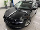 Skoda Fabia 1.2l TSI*AUTOM*TEMP*SHZ*CARPL*NAV*ANDR*1HD - Skoda Fabia: Fabia2