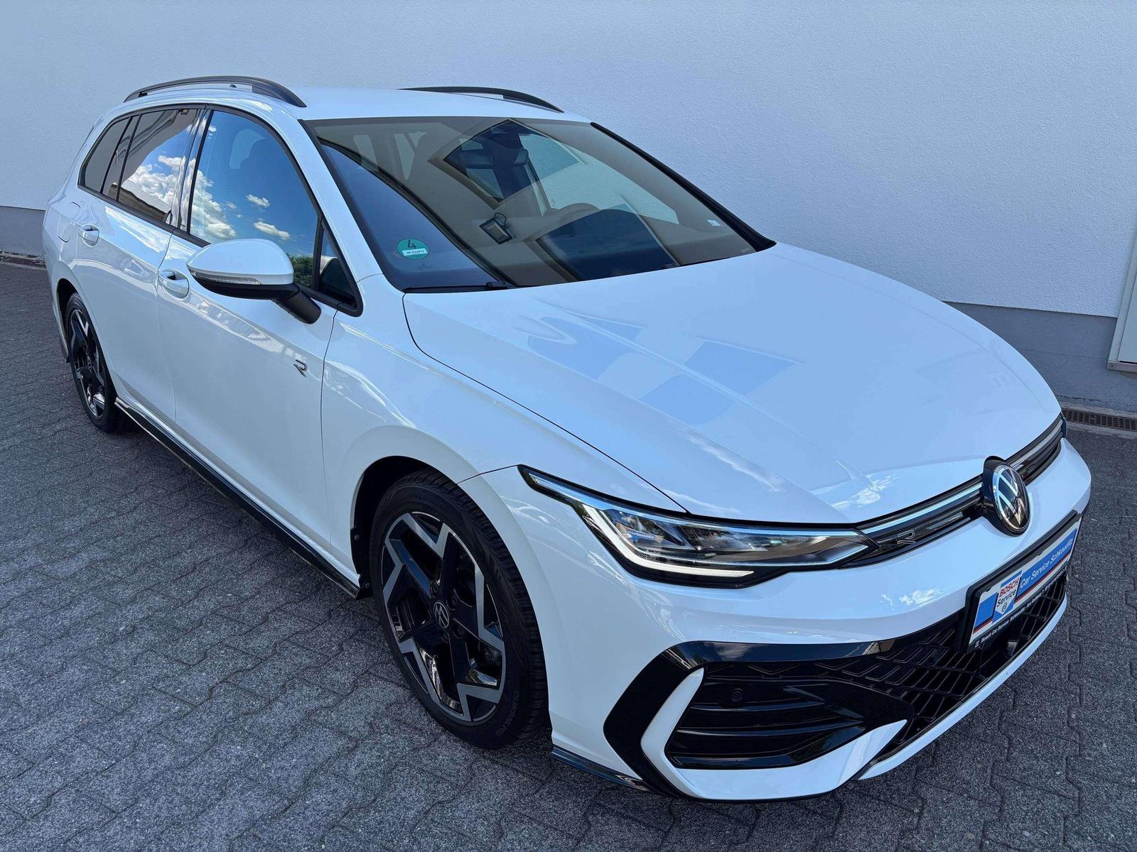 Volkswagen Golf Variant 1.5 TSI 110 kW R-Line, Lenkrad heiz