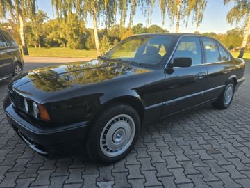 BMW 525 - 1