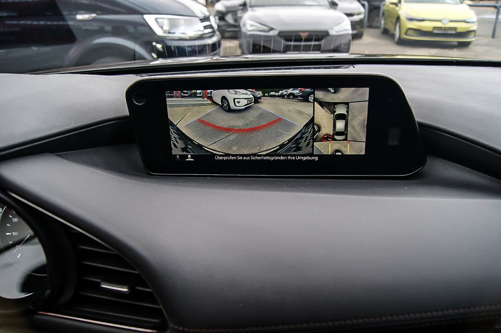 Fahrzeugabbildung Mazda 3 Limousine 2.0 HEADUP LEDER BOSE MATRIX 1.HAND