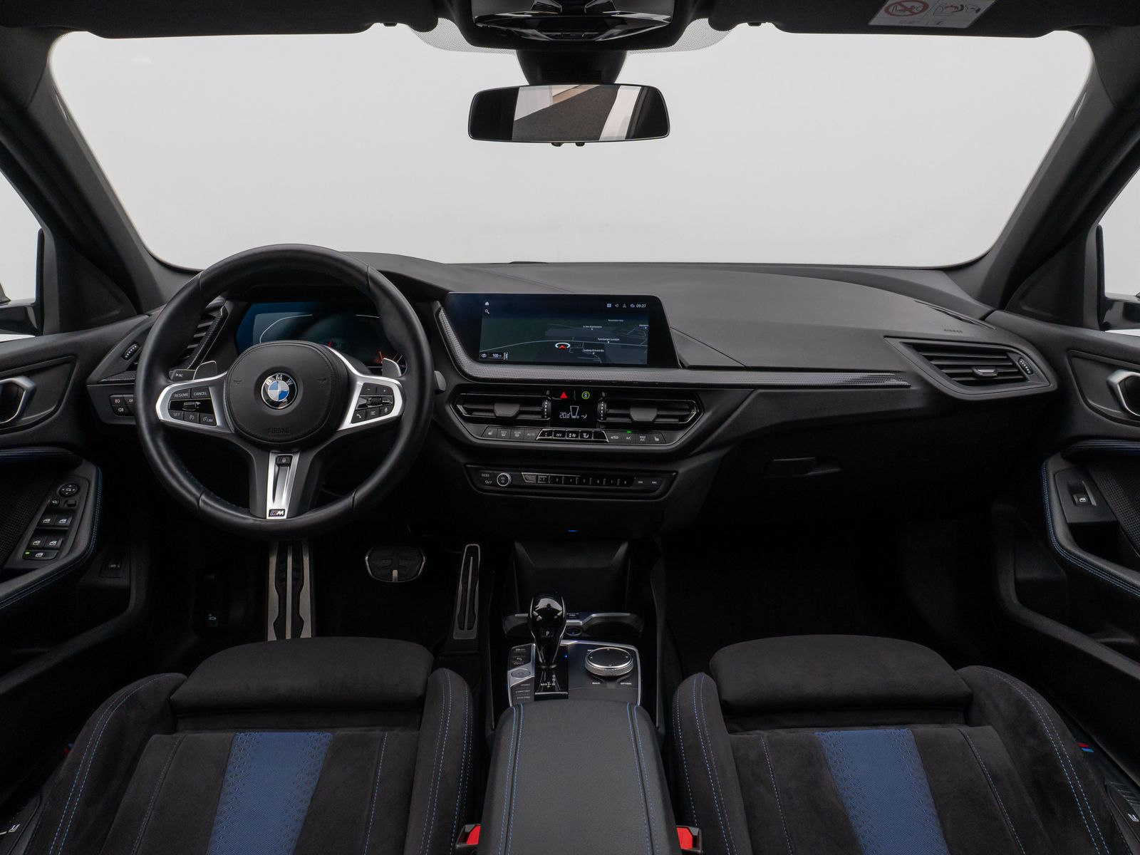 Fahrzeugabbildung BMW 120i M Sport Kamera DAB Lenkrhzg DrivAssis Alarm