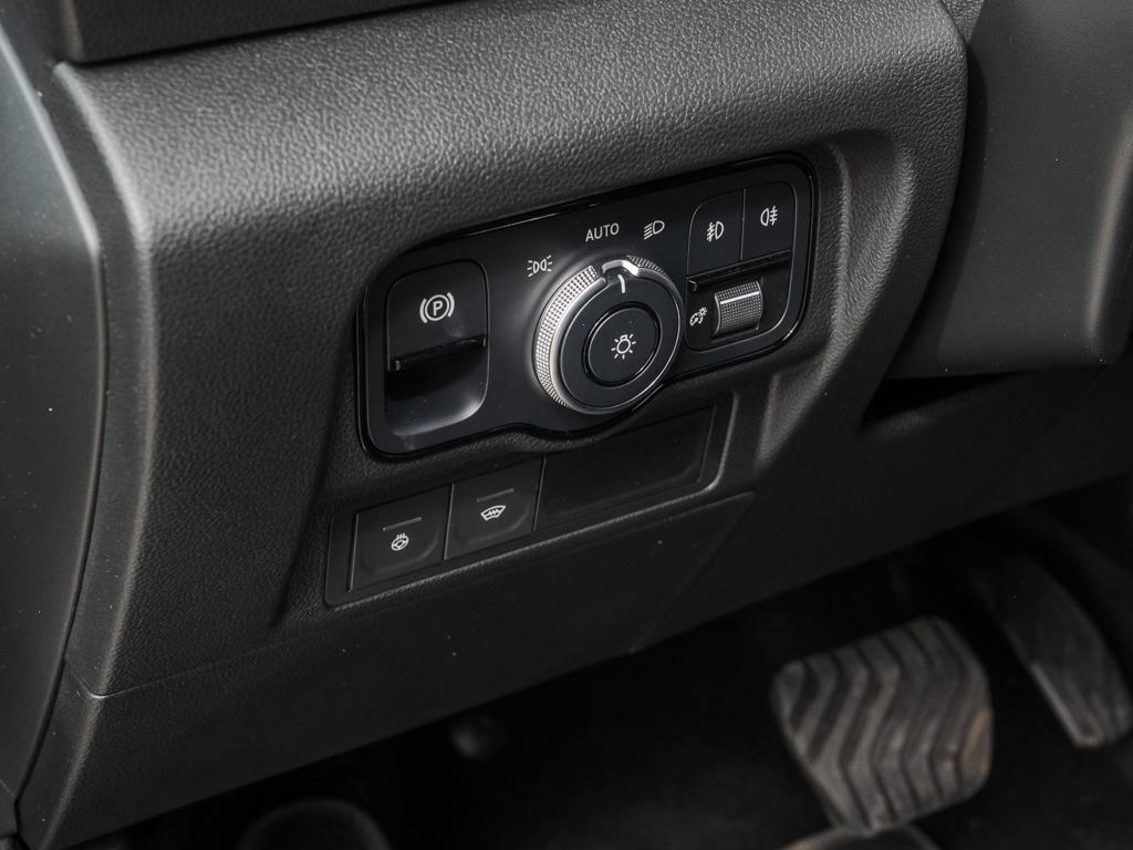 Mercedes-Benz T 180 PROGRESSIVE KLIMA LED MBUX AHK 7G TRONIC
