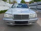 Mercedes-Benz C 180 CLASSIC AUTOMATIK KLIMA SCHIEBEDACH - gebrauchte Mercedes-Benz C 180 aus dem Jahr 2000
