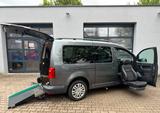 Volkswagen Caddy Maxi DSG Rollstuhlrampe + Hub-Schwenksitz - Volkswagen: Hub