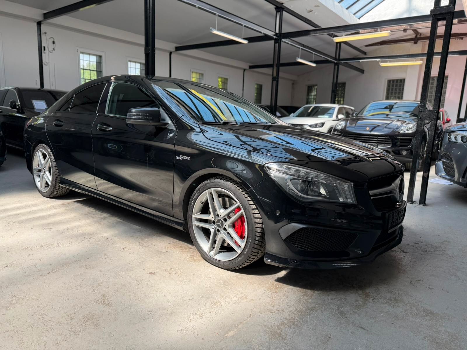 MERCEDES-BENZ CLA 45 AMG 4Matic*KLAPPE*HD*MEMORY*H&amp;K*