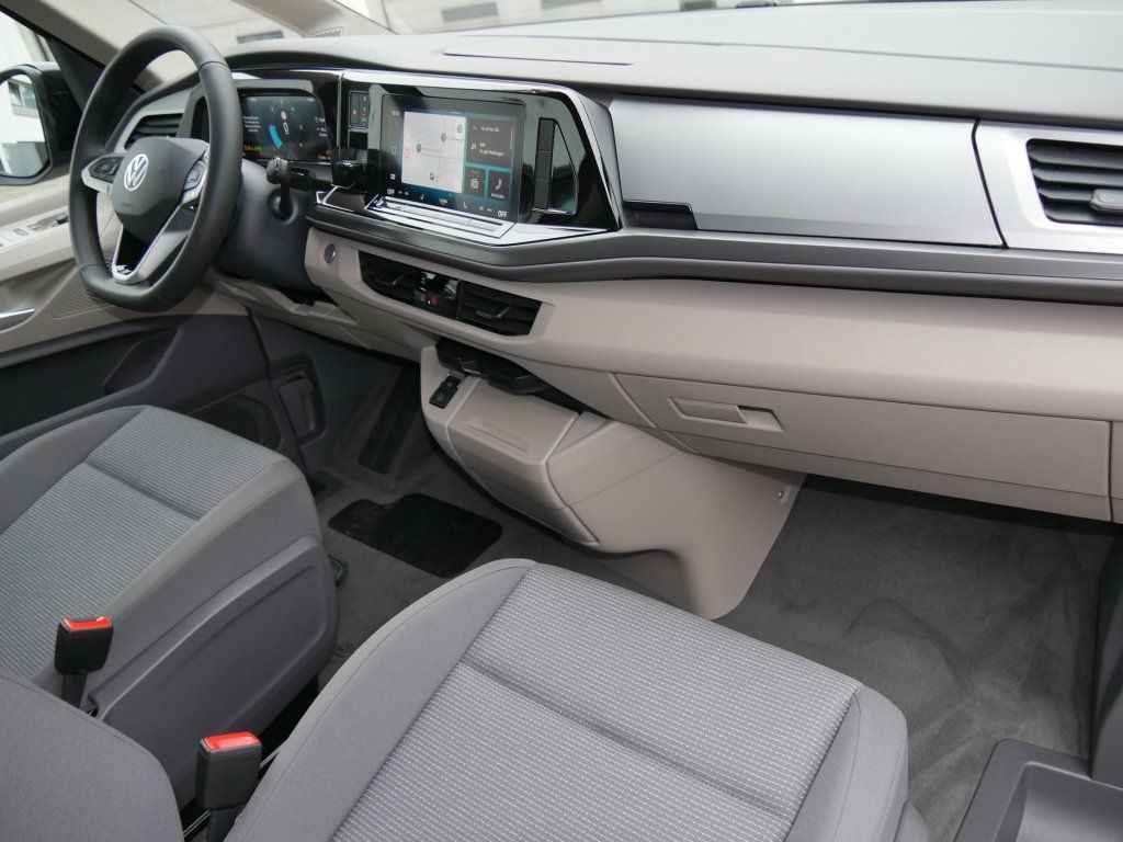 Fahrzeugabbildung Volkswagen T7 Multivan 110 kW TDI 7-Gang DSG Navi