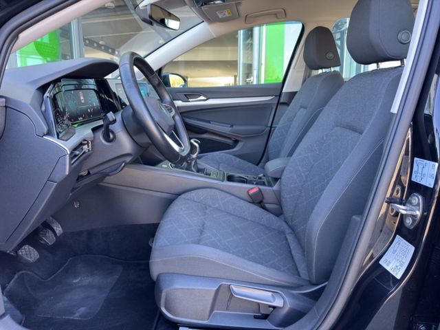 Volkswagen Golf VIII 1.5 TSI Life *2XPDC*ACC*LED*NAV*SHZ*