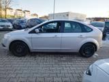 Ford Focus 1,6 Viva+KLIMA+TÜV/07/2027+AHK - Ford Focus Viva mit Benzin-Antrieb