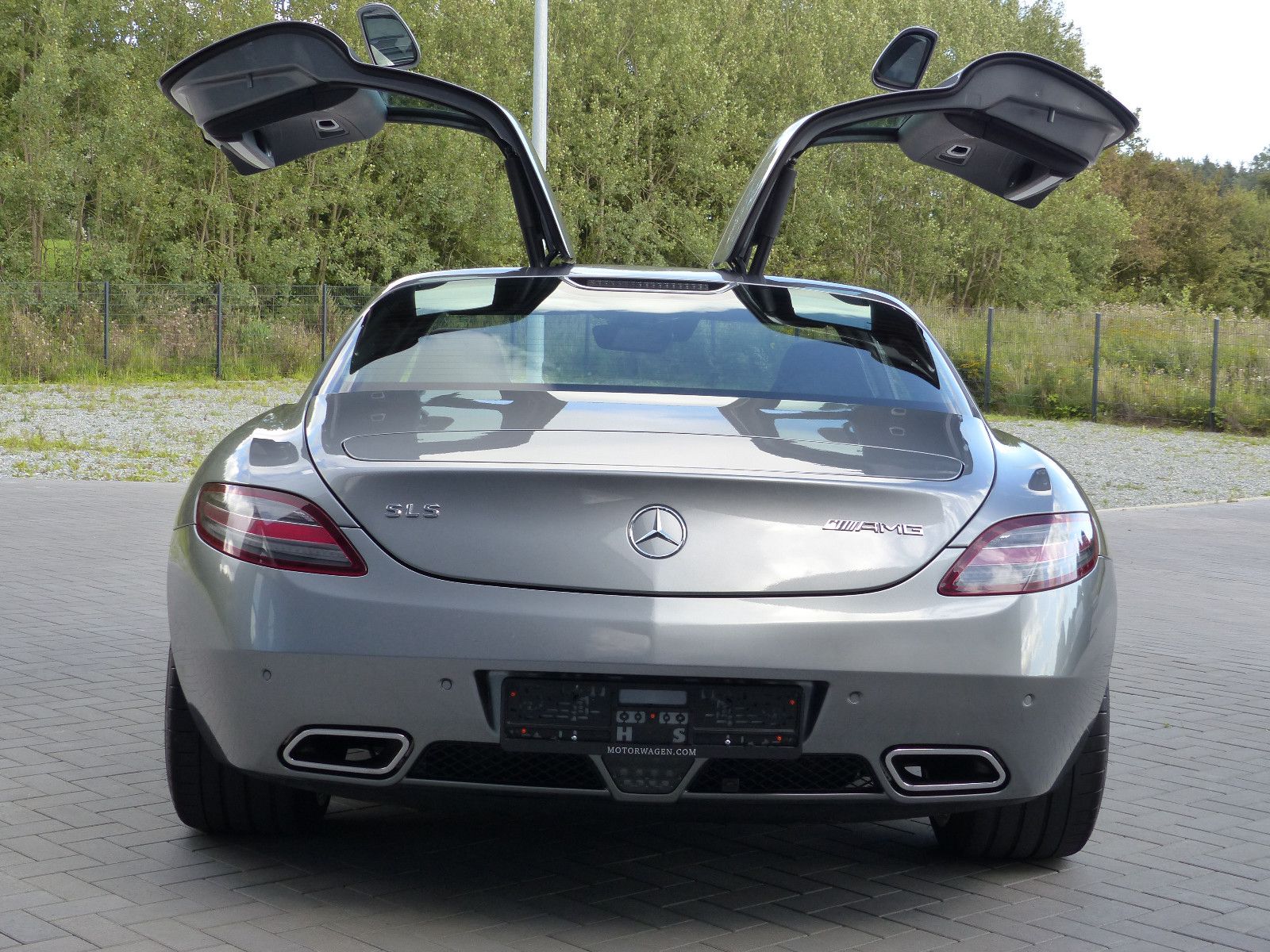 Fahrzeugabbildung Mercedes-Benz SLS AMG Coupe