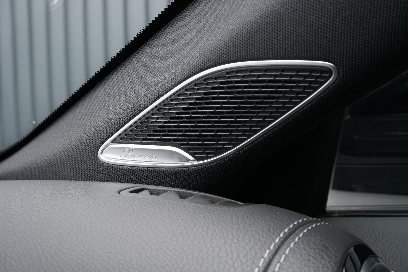Mercedes-Benz CLA 35 AMG 4M Editio55 AERO PANO RFK Performance