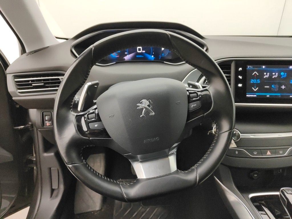 Fahrzeugabbildung Peugeot 308 SW Active 1.5D LED/NAVI/PDC/ALU/VIRTUAL
