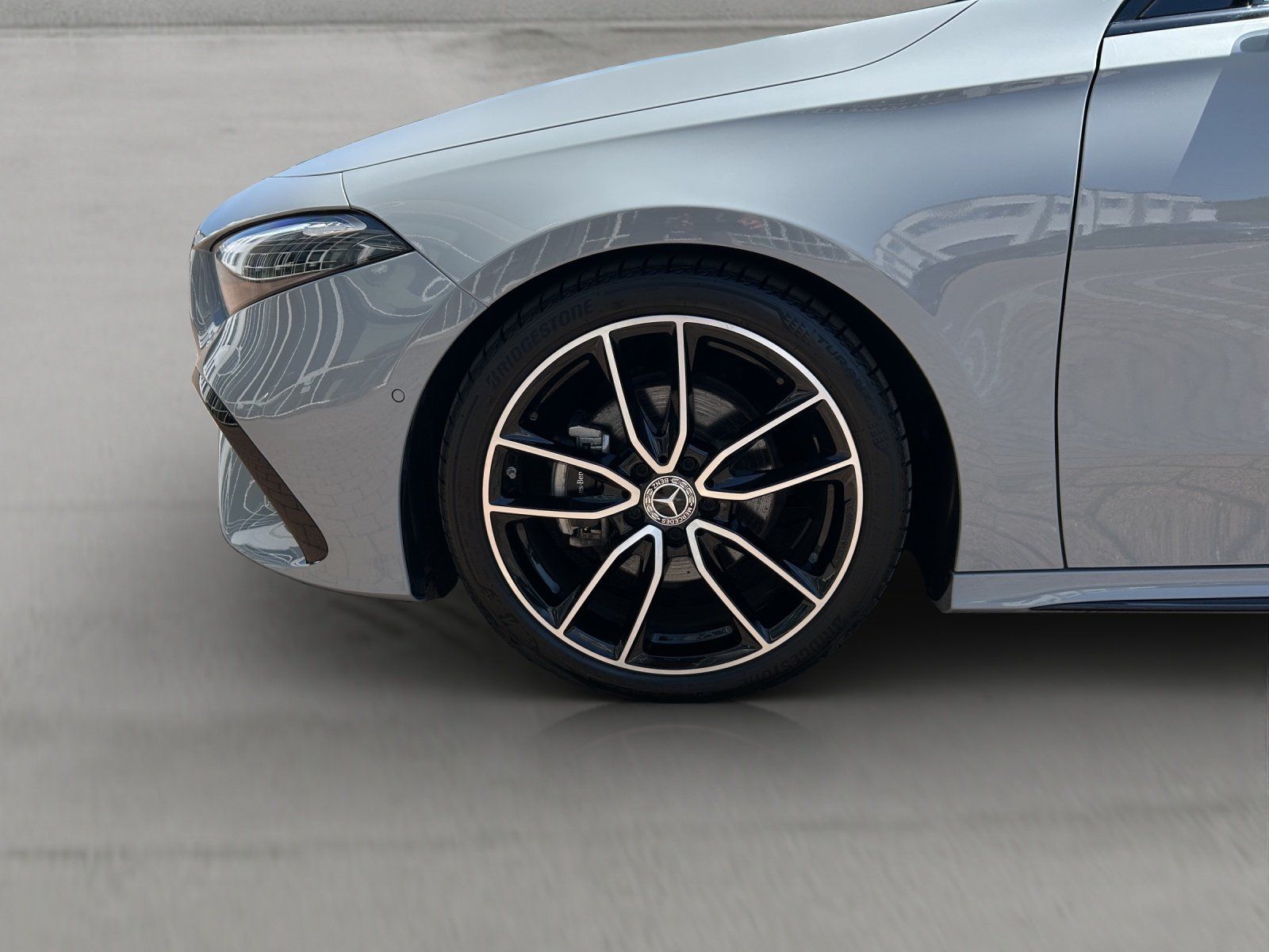 Fahrzeugabbildung Mercedes-Benz A200d Limo AMG SpecialEdition AHK Standhz DISTRO