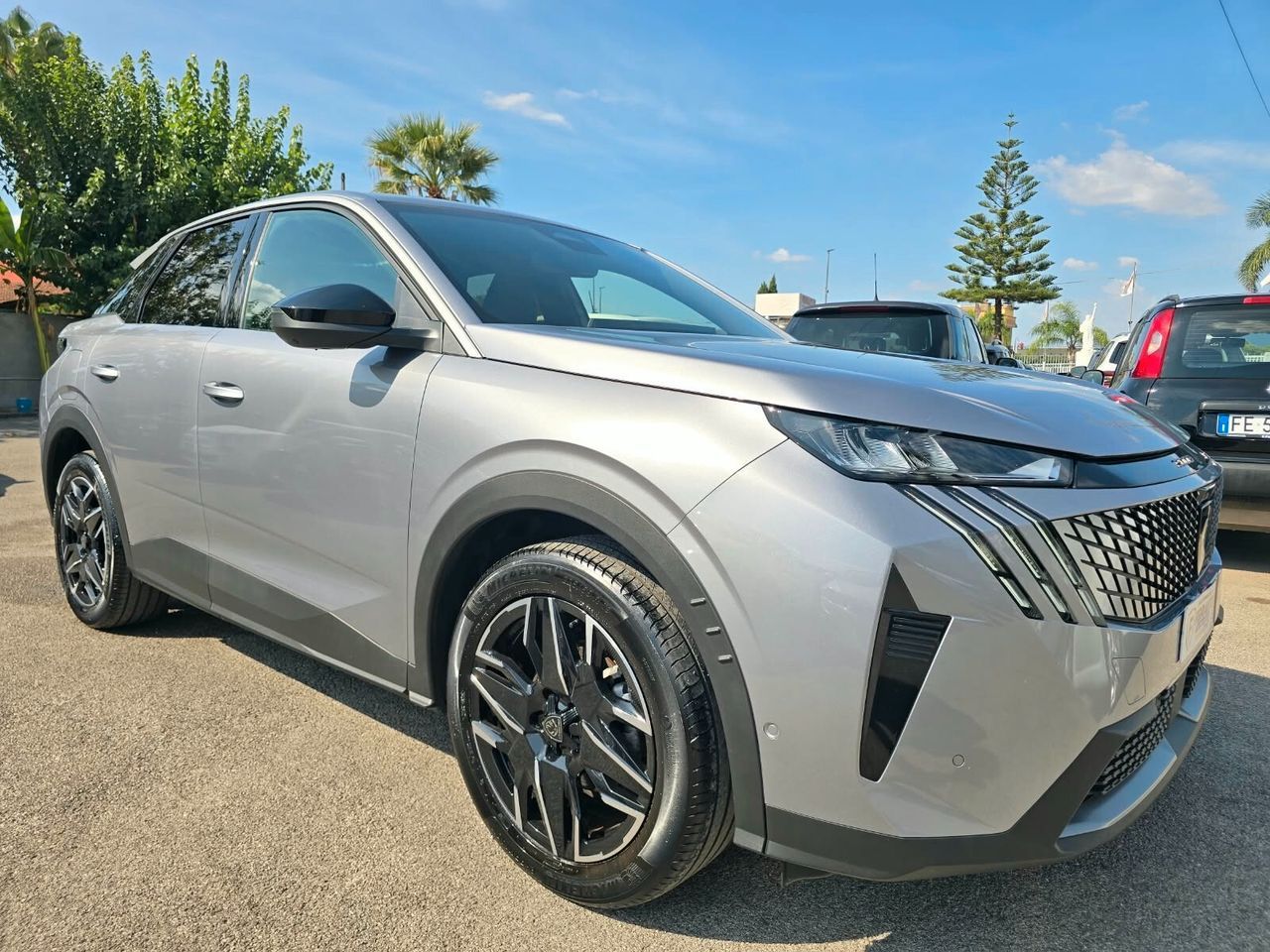 Other Peugeot 3008 Hybrid 136 e-DCS6 Allure imagem 2
