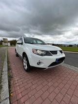 Mitsubishi outlander - Mitsubishi Outlander mit LPG-Antrieb