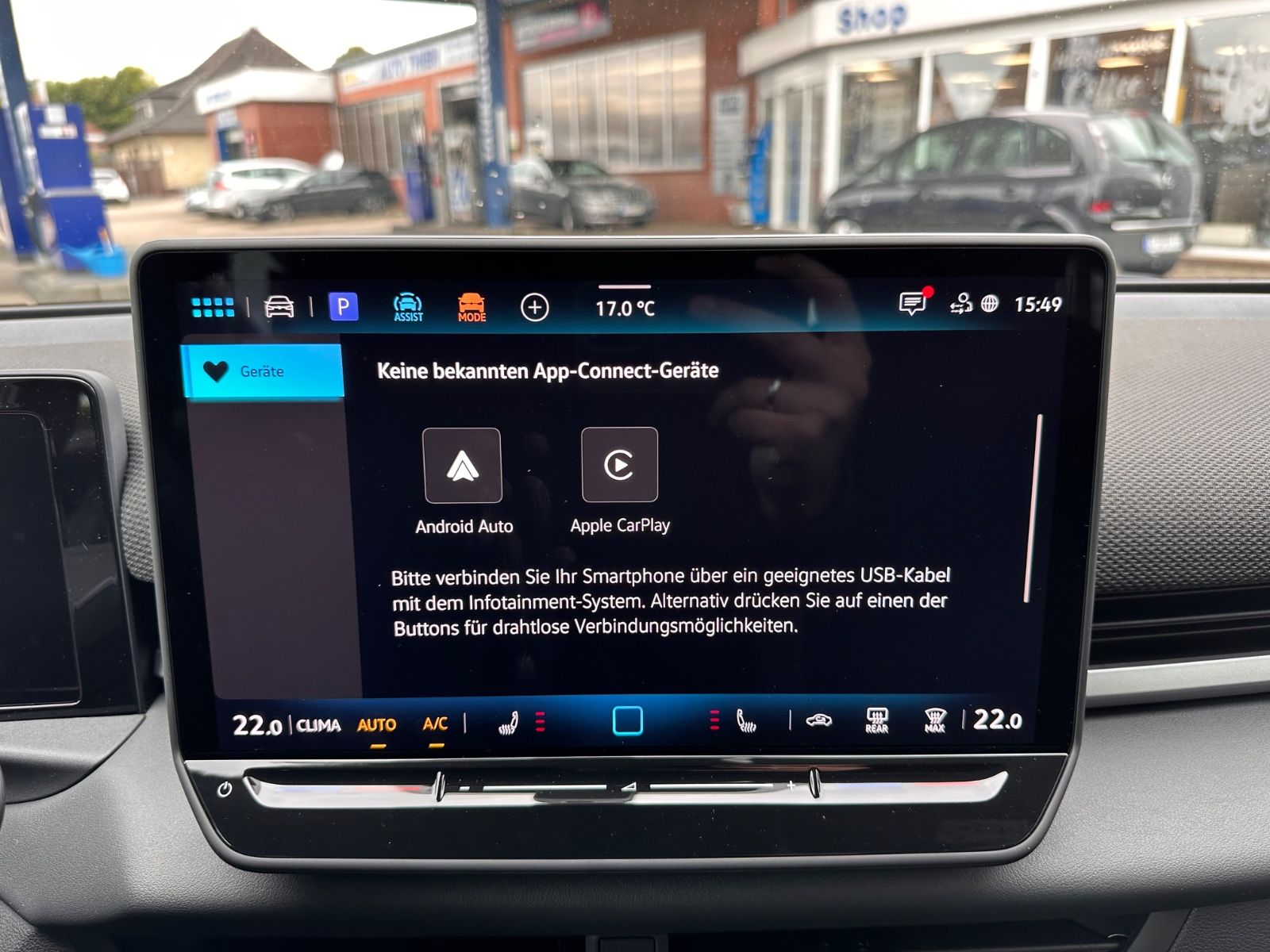 Fahrzeugabbildung Volkswagen T-Roc R Line 1.5 eTSI DSG APP/ACC/AHK/LED/eHeck