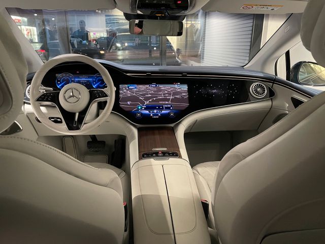 Fahrzeugabbildung Mercedes-Benz EQS 580 4M Edition One/Night/Airmatic/Pano/HuD