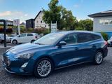 Ford Focus Turnier Titanium TDCi/Navi/LED/AHK/Kamera - Ford Focus mit Diesel-Antrieb: Kombi, Turnier Tdci