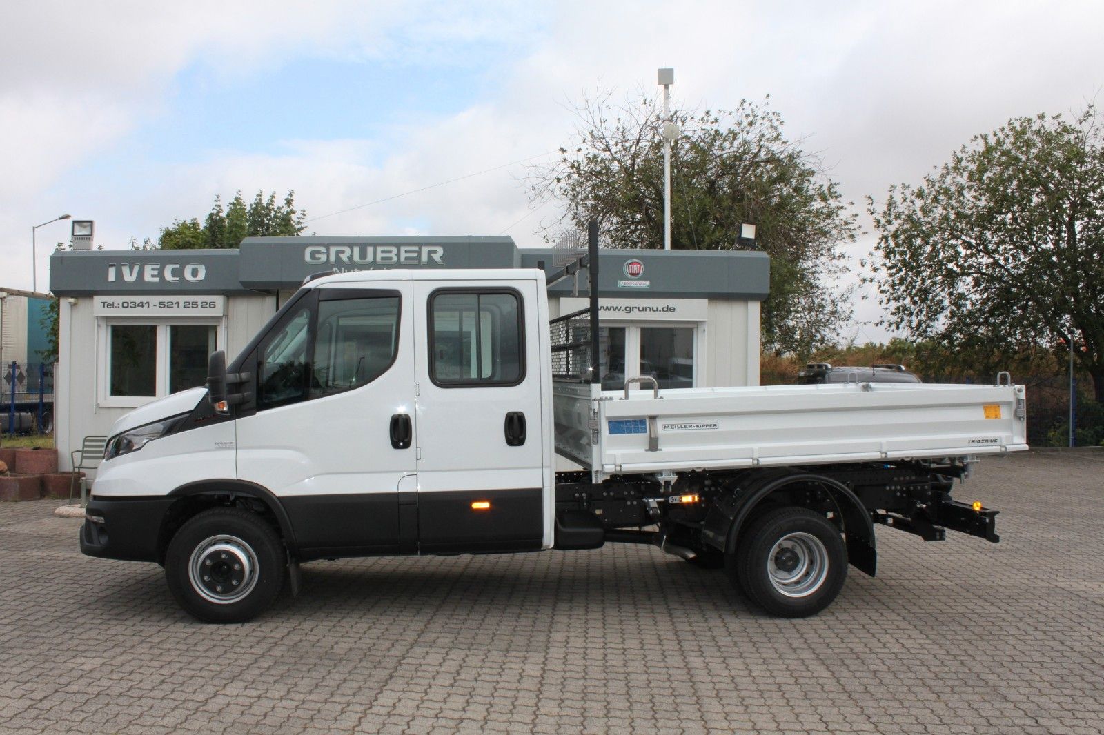 Fahrzeugabbildung Iveco 70C18 DoKa Meiller Kipper