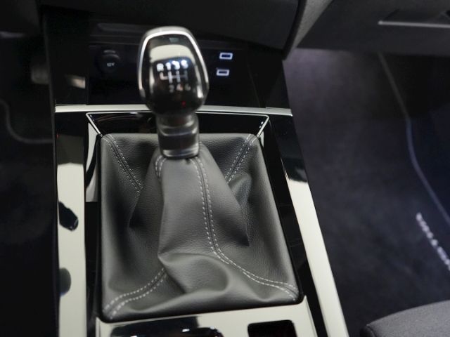 Astra L ST GS+LED LICHT+360 GRAD KAMERA+SITZ-/LE