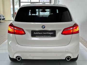 Fahrzeugabbildung BMW 218d Navi Parkassistent HiFi LM Sportsitze LED