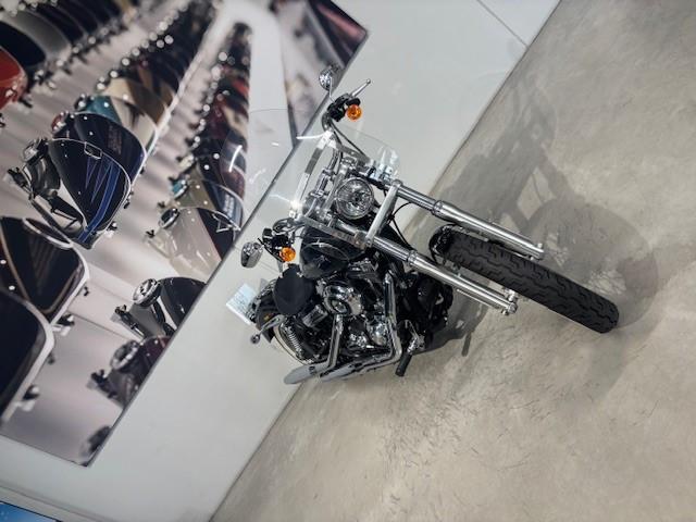 Harley-Davidson FXDC Super Glide