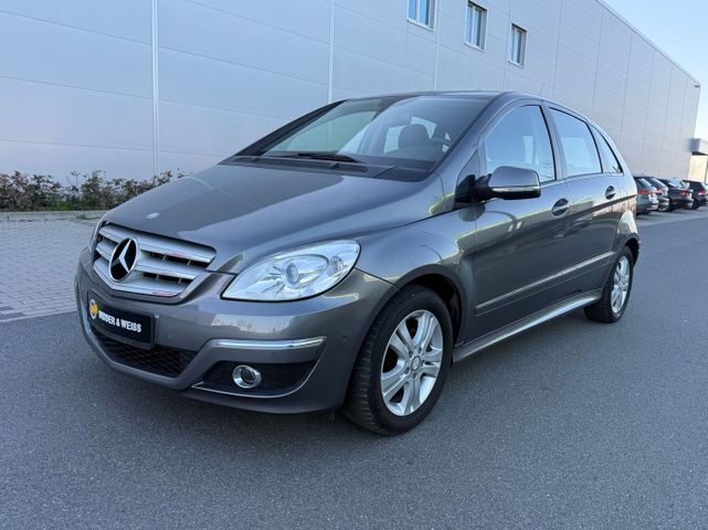 Mercedes-Benz B 180 CDI AUTOMATIK/NAVI/LEDER/PARK-ASSIST/AHK