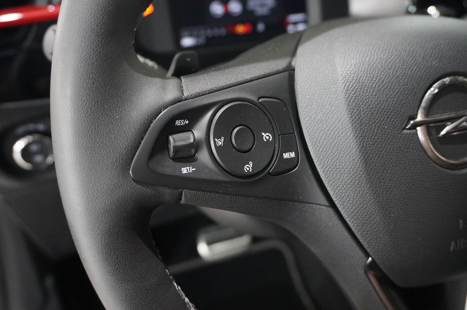 Fahrzeugabbildung Opel Corsa F 1.2T GS SPORT NAVI/LED/KAMERA/SPORT/DAB+