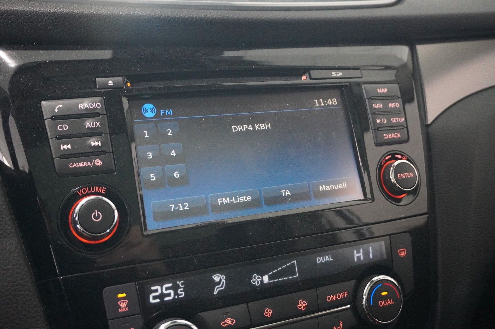 Fahrzeugabbildung Nissan Qashqai 1.5 DCI N-CONNECTA NAVI/LED/360°/PANO.