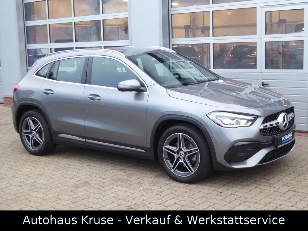 Mercedes-Benz GLA 200
