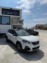 Peugeot 5008 BlueHDi 130 S&S EAT8 GT Line - Peugeot 5008: Halbautomatik