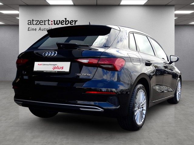 Fahrzeugabbildung Audi A3 Sportback S line 35TFSI Navi Sportsitze 17"
