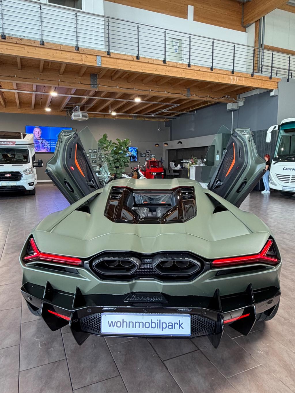 Lamborghini Revuelto-CARBON-VERDE TURBINE-SONUS-STYLE