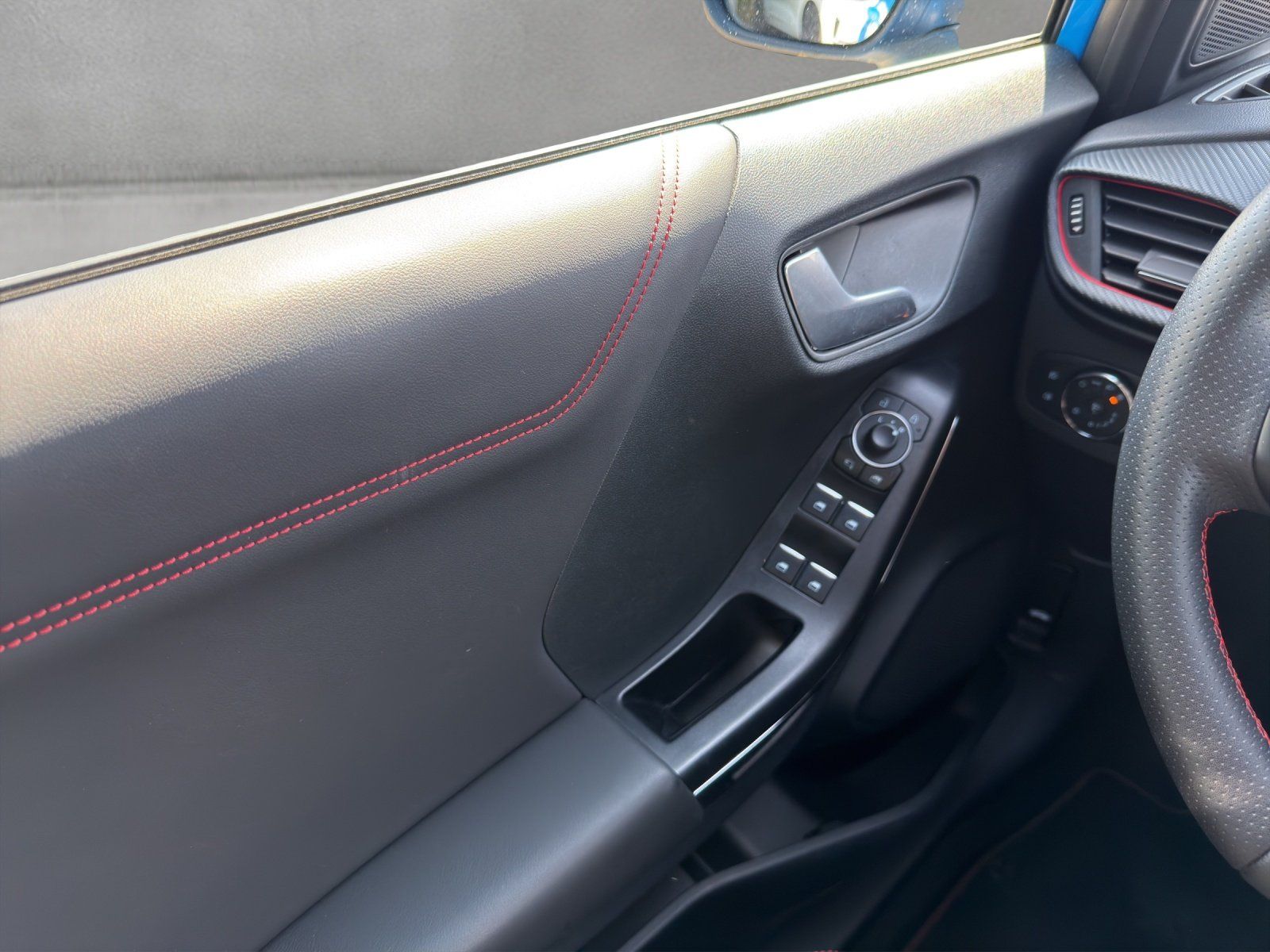 Fahrzeugabbildung Ford Puma ST 1.5 EcoBoost ST X