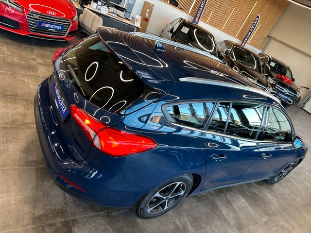Ford Focus Turnier Cool & Connect*Spurhalte*LED*Navi*