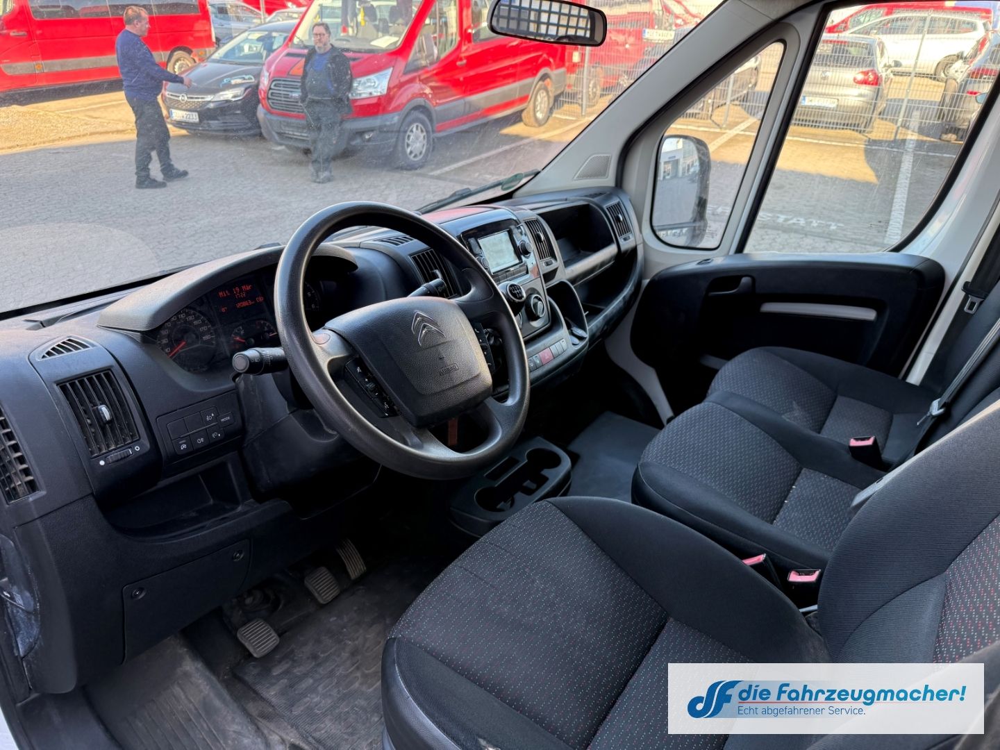 Fahrzeugabbildung Citroën Jumper Pritsche Doka 35 L3 Heavy Motorschaden HD
