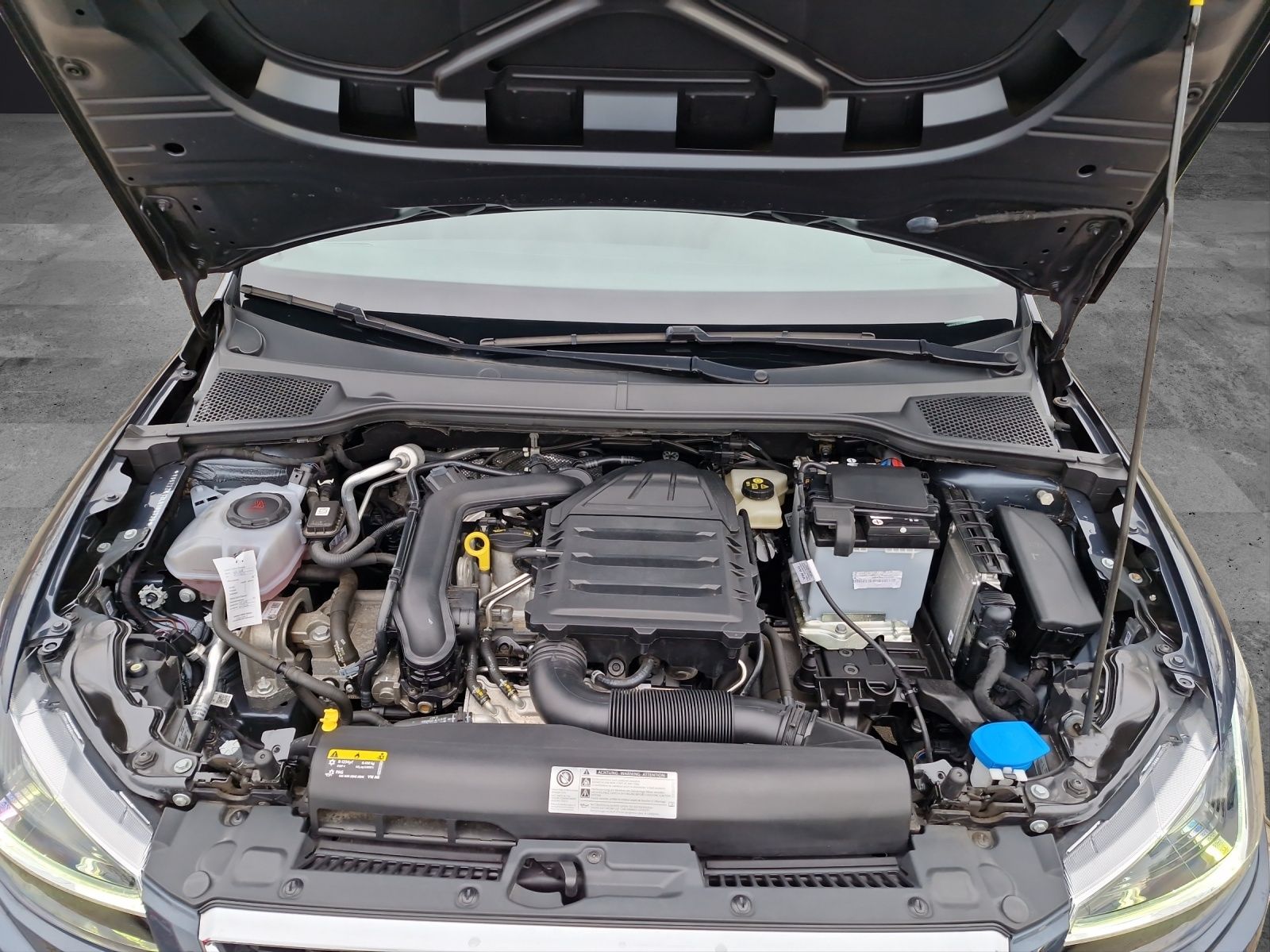 Fahrzeugabbildung SEAT Ibiza Xcellence 1.0 ECO TSI DSG ACC KAMERA LED
